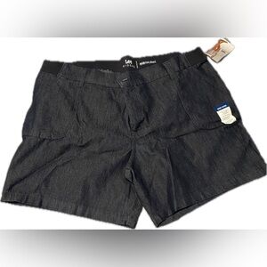 Lee Riders, plus size 22, NWT, dark denim blue, midrise shorts